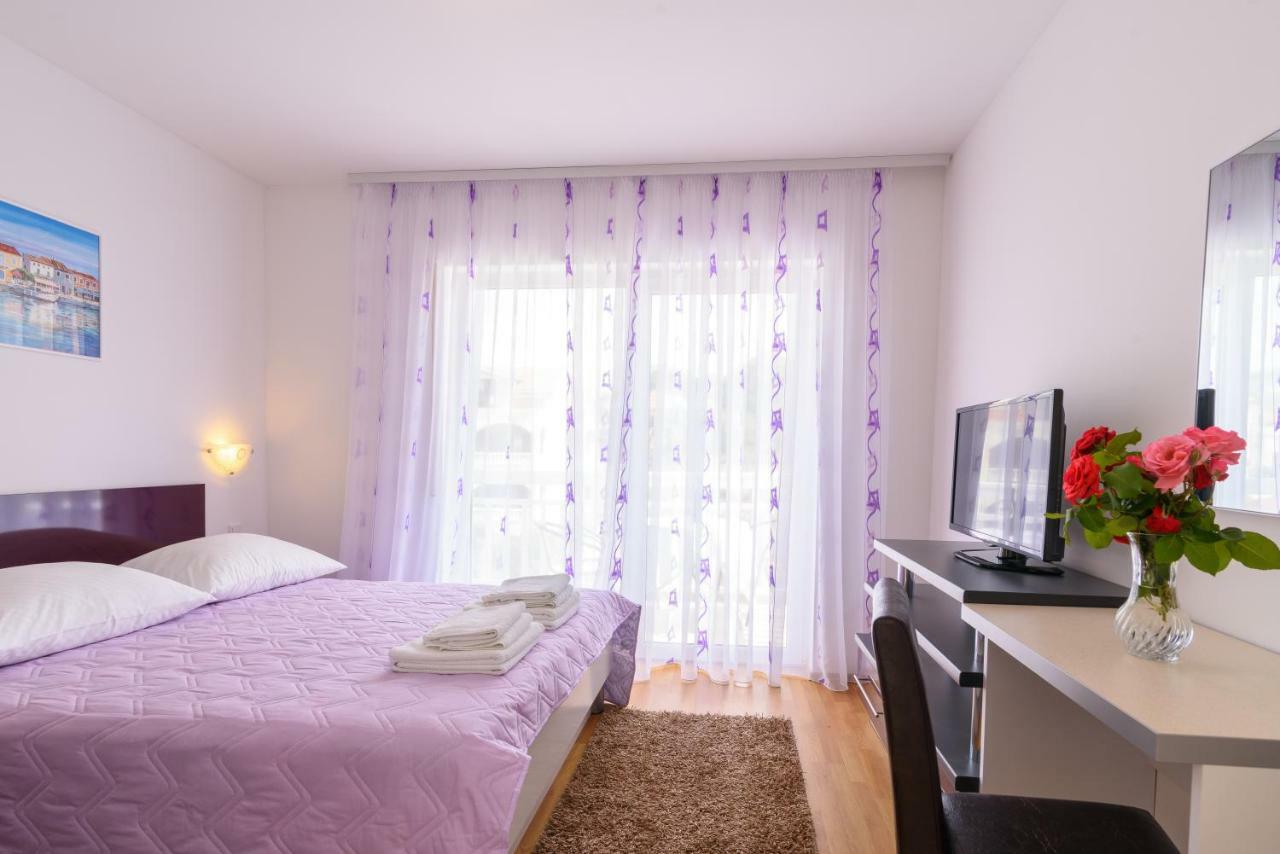 Apartments Mijo Trogir Zewnętrze zdjęcie